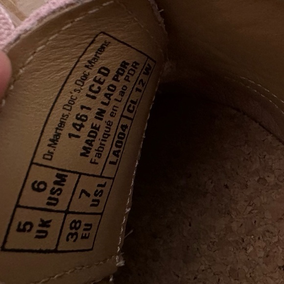 Dr. Martens Pink Platform Shoes unisex - Picture 5 of 5